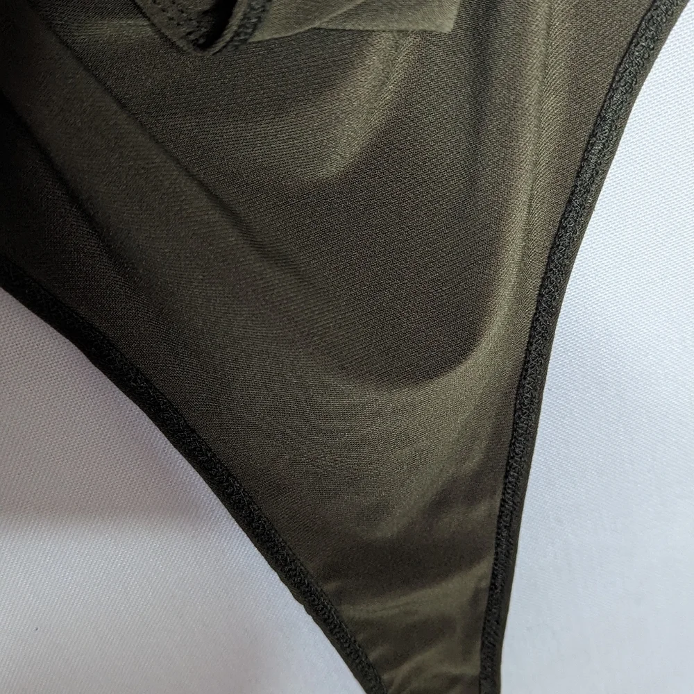 Escape by Blu Pepper Forest‎ Green Polka Dot Sz Large Bodysuit Halter Tie